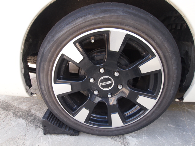 225/50R18